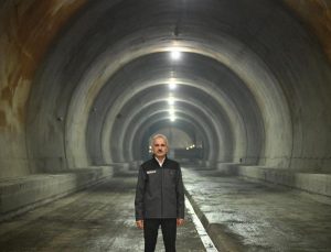 Bakan Uraloğlu duyurdu! Ankara-İstanbul arası 3 saat 37 dakikaya düşüyor