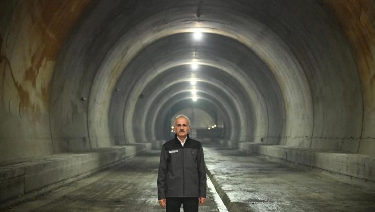 Bakan Uraloğlu duyurdu! Ankara-İstanbul arası 3 saat 37 dakikaya düşüyor