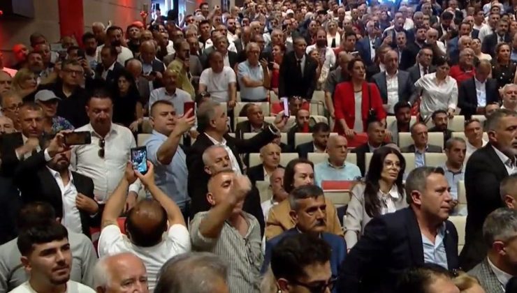Kılıçdaroğlu’na destek artıyor! Salondaki kalabalık dikkat çekti