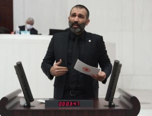 Siyasetten uzaklaşan Barış Atay, ünlü oyuncuyla aşk kaçamağında