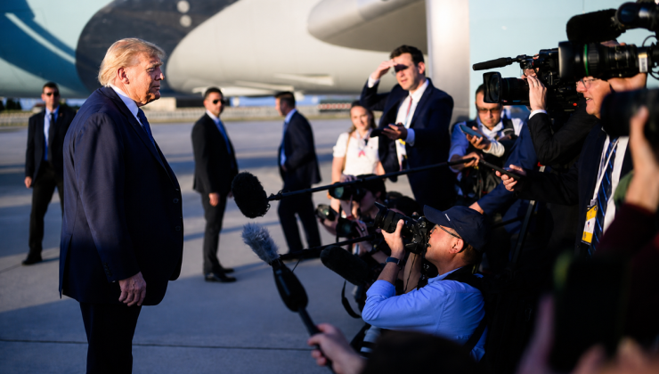 Trump dünyaya duyurdu: Hürmüz’de trafik rekor seviyede