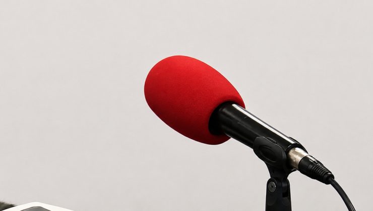 Bakırköy Cumhuriyet Başsavcılığı tarafından Türkiye Cumhuriyeti’ni hedef alan sokak röportajına soruşturma başlatıldı