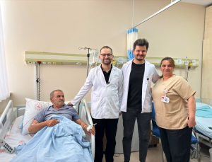 Hakkari’de kapalı ameliyatla böbrek tümörü alındı
