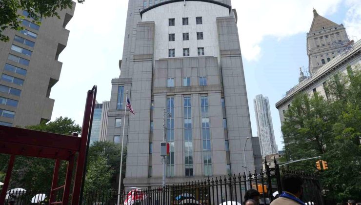 Maduro ve eşi, New York’ta hakim karşısına çıktı