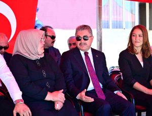 Vali, 15 Temmuz Şehidi Fatih Dalgıç’ın Ailesini Ziyaret Etti
