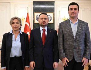 Adalet Bakanı Gürlek, Şehit Özel Harekat Başkanı Oktay’ın Ailesiyle Görüştü