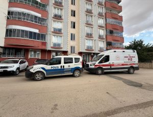 Afşin’de boşanılan eşini öldürüp intihar etti