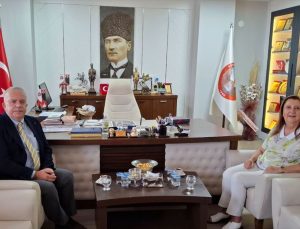 Amasya Üniversitesi Rektörü’nden Gümüşhacıköy’e Eğitim Ziyareti