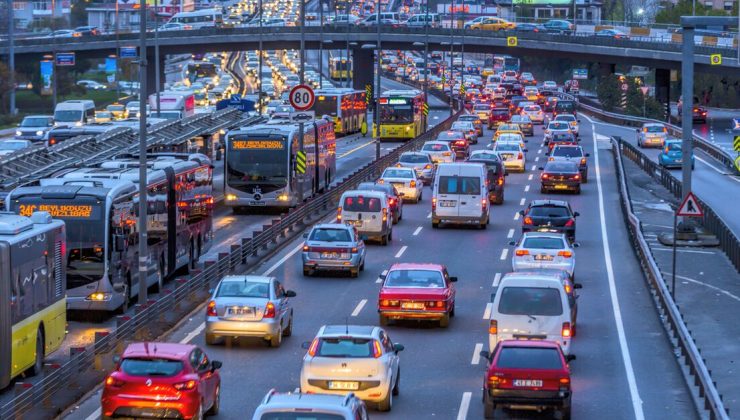 Bugün toplu taşıma ücretsiz mi? 30 Ağustos 2026 Zafer Bayramı’nda otobüs, metro, metrobüs ve Marmaray ücretsiz mi?