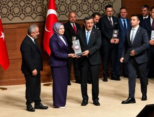 Cumhurbaşkanlığı Külliyesi’nde Haberler.com’a büyük ödül