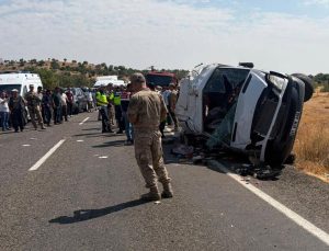 Diyarbakır’da nişan yolunda katliam gibi kaza! 5 ölü, 11 yaralı