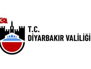 Diyarbakır’da Trabzonspor Taraftar Otobüsüne Taşlı Saldırı