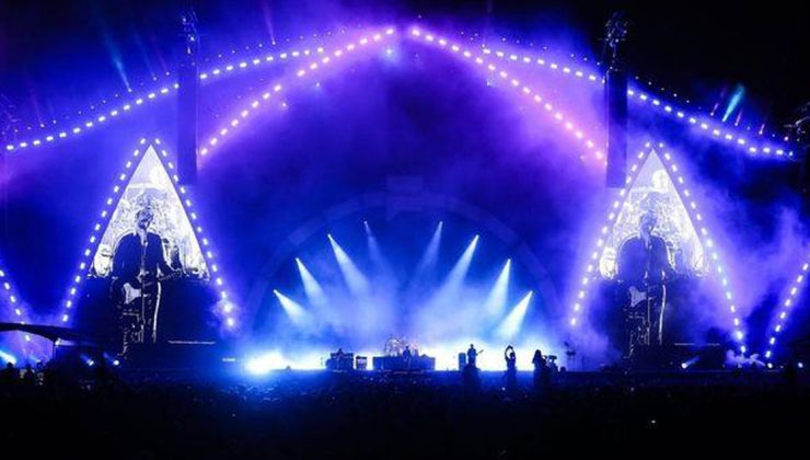 Dolu Kadehi Ters Tut ile mor ve ötesi, İstanbul Festivali’nde rock rüzgârı estirdi