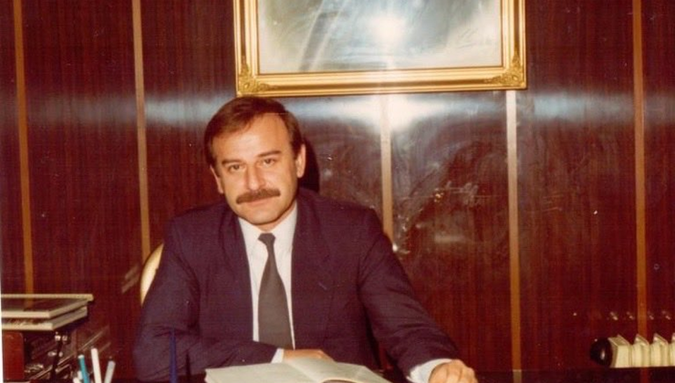 Eski CHP Genel Başkan Vekili Cevdet Selvi, hayatını kaybetti