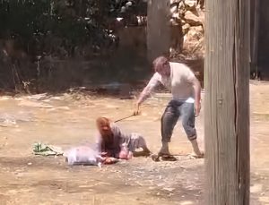 Şanlıurfa’da Dehşet: Oğlu Annesini Sopayla Öldüresiye Dövdü