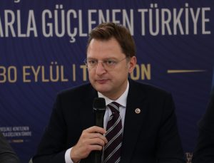AK Parti Genel Başkan Yardımcısı Yerebakan, Trabzon’da “Türkiye Yüzyılı Buluşmaları”nda konuştu: