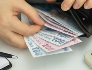 Akaryakıta 3 zam birden! 35 milyon araç sürücüsünü etkileyecek