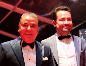 Antalya Büyükşehir Belediyesi soruşturmasında Muhittin Böcek ile oğlunun tahliye talebi reddedildi