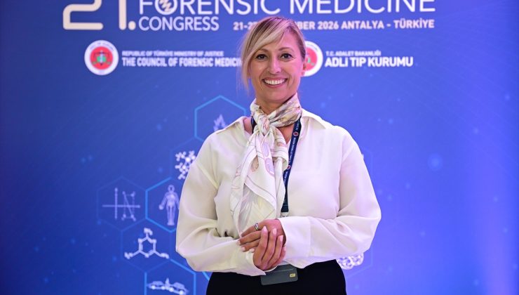 Antalya’daki 21. Uluslararası Adli Tıp Günleri’nde el yazısı ve yapay zeka ele alındı