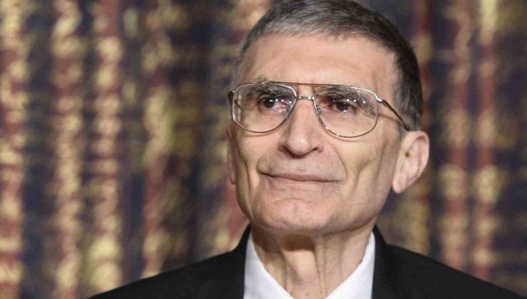 Azerbaycan’dan Türk bilim insanı Aziz Sancar’a “Şöhret Nişanı”