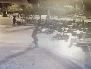 Çiğli’de Belediyeye Ait Kafeye Silahlı Saldırı