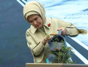 Emine Erdoğan’dan Botanik Bahçesi’ne ziyaret