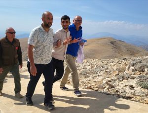 Engelliler, Adıyaman Kahta’daki Nemrut Dağı’na 24’üncü etkinlikte tırmanarak ulaştı
