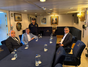 Erhürman TCG IŞIN’da Arama Kurtarma Çalışmalarını Takip Ediyor