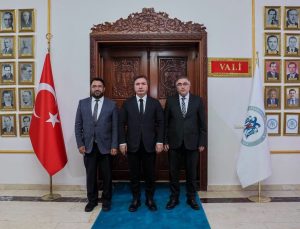 Erzincan Valisi Aydoğdu, Diyarbakır ve Erzincan’a atanan müftüleri kabul etti