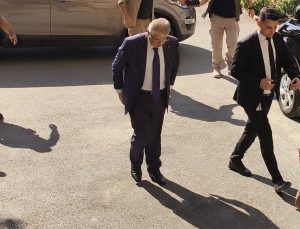 Eski Bakan Şahin’e yurt dışı çıkış yasağı