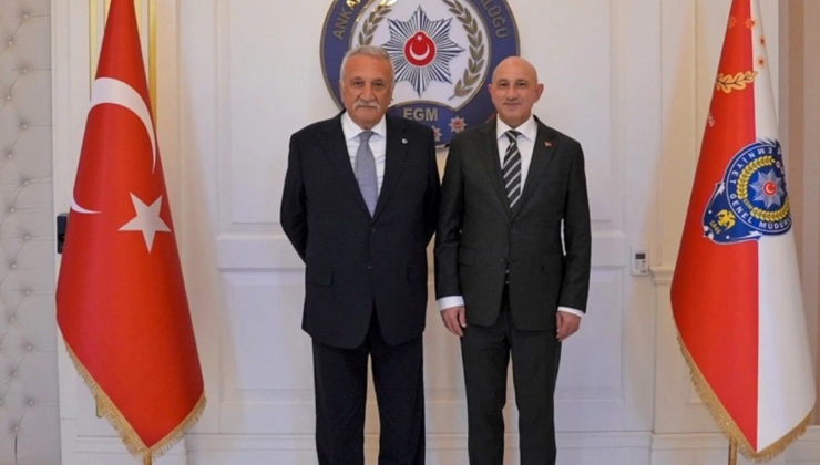 Eski İçişleri Bakanı Mehmet Ağar, Ankara İl Emniyet Müdürlüğü’nü ziyaret etti
