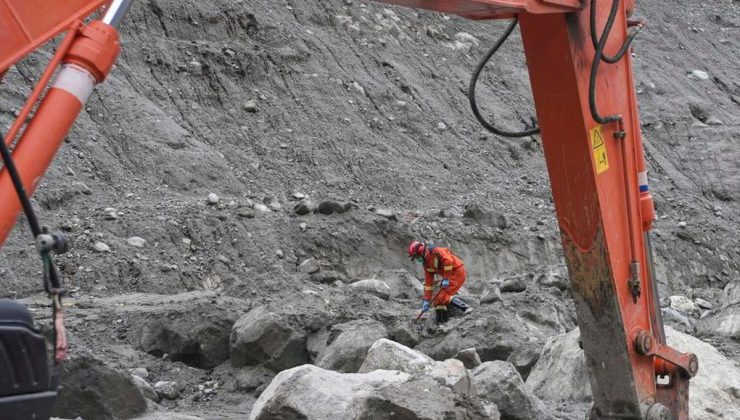 Gyirong’da Heyelan: Can Kaybı 43’e Yükseldi, 519 Kişiden Haber Alınamıyor