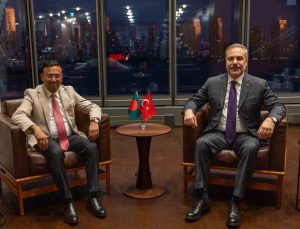 Hakan Fidan, New York’ta Bangladeş Dışişleri Devlet Bakanı Humaiun Kobir’i kabul etti
