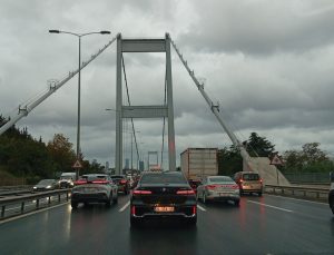 İstanbul’da sağanağın ardından trafik yoğunluğu saat 07.30’da yüzde 62’ye ulaştı