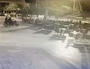 İzmir’de belediyeye ait kafeye silahlı saldırı! O anlar kamerada