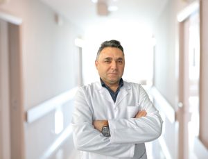 Kardiyoloji Uzmanı Dr. Özal kalp krizinde farklı belirtilere dikkat çekti