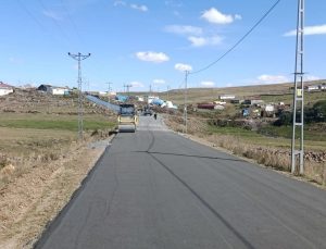 Kars Susuz’da İncilipınar köyünde SSB beton yol yapım çalışması başlatıldı
