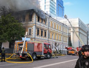 Kiev’de Bilimler Akademisi’ne Rus İHA saldırısında 1 kişi öldü, 4 kişi yaralandı