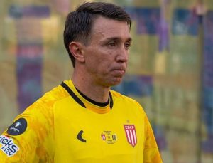Muslera’nın forma giydiği maçta olay! Başkan sahaya girdi, olanlar oldu