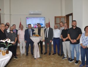 Ödemiş’te ‘Bizden Kareler’ sergisi 30 fotoğrafla ziyarete açıldı