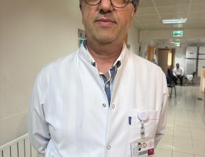 Prof. Dr. Şener, 65 yaş üstü vatandaşlara erken grip aşısı yaptırmalarını önerdi