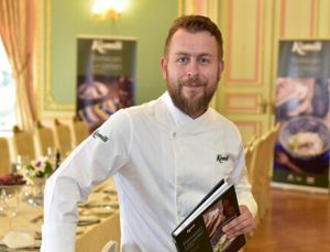 Şef Ömür Akkor Masterchef’e konuk oluyor! Ömür Akkor kimdir, kaç yaşında, nereli?