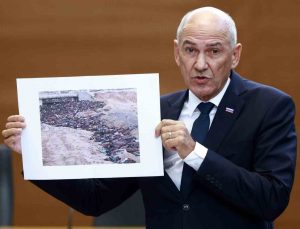 Slovenya Başbakanı Jansa, Gazze’de çekilen fotoğrafı Sudan sanıp fiyaskoya imza attı
