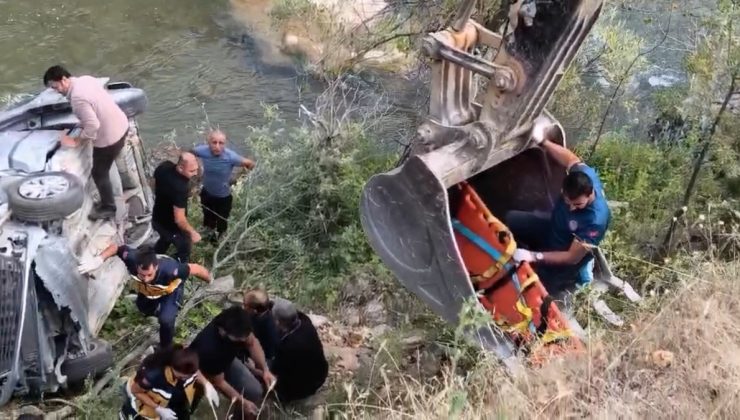Tunceli-Erzincan yolunda devrilen araçta 2’si ağır 5 kişi yaralandı