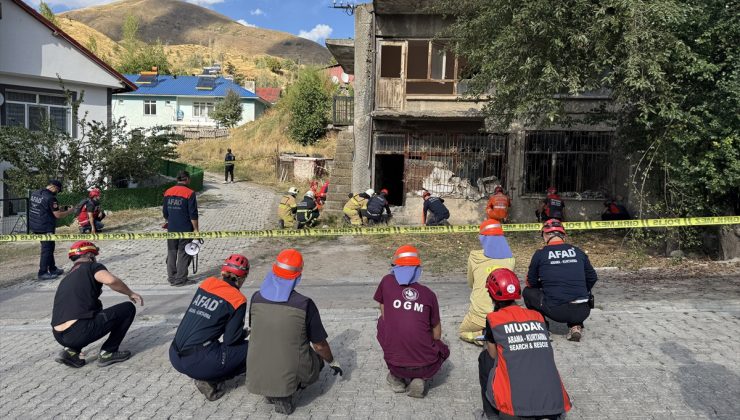 Tunceli Pülümür’de 6,9’luk deprem senaryosuyla arama kurtarma tatbikatı yapıldı