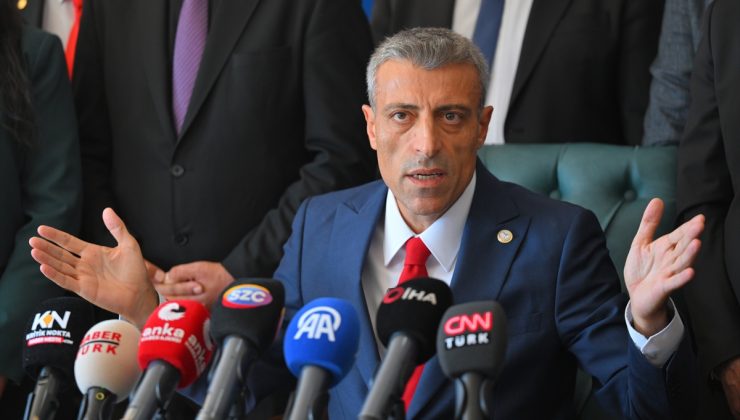 Yenilik Partisi lideri Yılmaz, Yeni Parti’ye birleşme için 5 Ekim’e kadar süre verdi