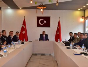 Ağrı’da güvenlik tedbirleri Tutak’ta Vali Bozkurt başkanlığında ele alındı