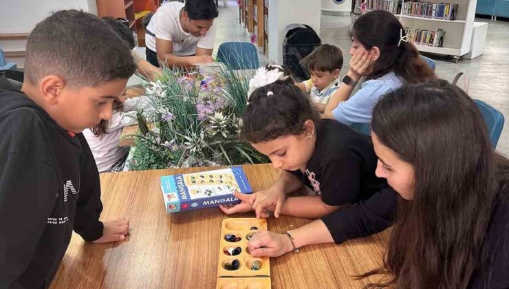 Aydın Çocuk ve Gençlik Kütüphanesi’nde çocuklar zeka oyunlarıyla beceri geliştirdi