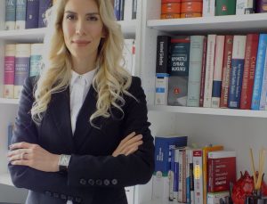 AYM’nin süresiz nafaka iptali, hakkı tümüyle kaldırmıyor; hukukçular ölçüt istiyor