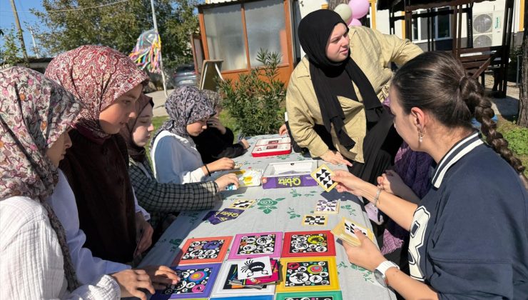 Bafra’da Dünya Kız Çocukları Günü’nde hafızlık öğrencilerine etkinlik düzenlendi